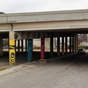 Giant Crayons (StreetView)