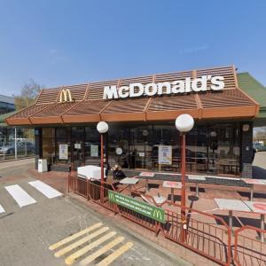 McDonald's (StreetView)