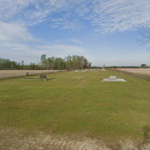 Riverbend Missionary Baptist Church Cemetery (StreetView)