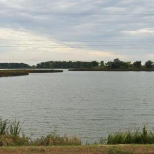 Melbye Lake (StreetView)