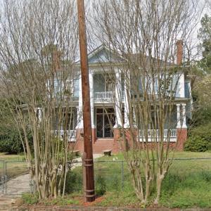 Hillcrest (Cochran, Georgia) (StreetView)