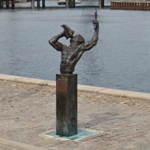 'Freedom' by Bright Bimpong in Copenhagen, Denmark - Virtual Globetrotting