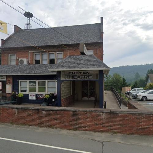 Tusten Theatre in Narrowsburg, NY - Virtual Globetrotting