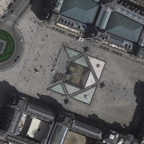 Louvre, The (Le Louvre) (Google Maps)