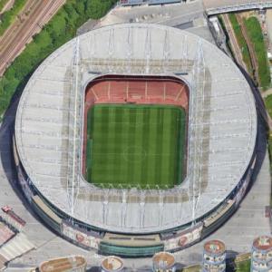 Emirates Stadium (Google Maps)