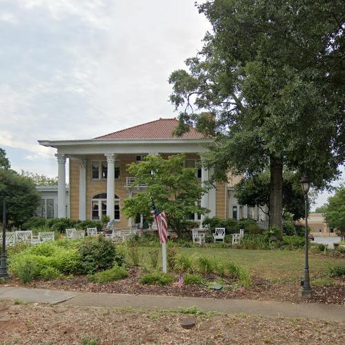 Blue Willow Inn in Social Circle, GA (Google Maps)