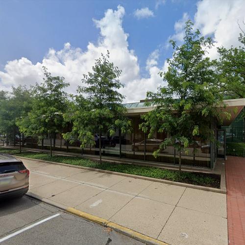 Irwin union bank and trust in columbus in google maps 